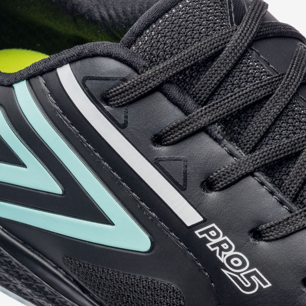 Chuteira Futsal Umbro Pro 5 Bump